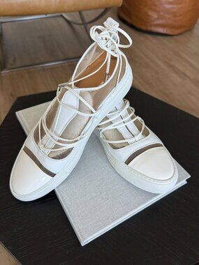 Dsquared2 White Mesh Sneakers Wraparound Laces New Never Worn EU 40